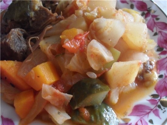Девочки столько вкусного наготовили - 2