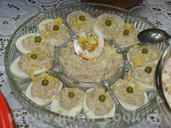 На столе 1 - 2