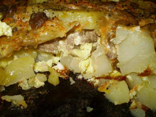 Картошка с мясом и грибами 1 кг картошки 300-400 г мяса 200 г шампиньонов 4 яйца 1 небольшая морков... - 2
