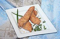 запеченные куриные палочки в панировке