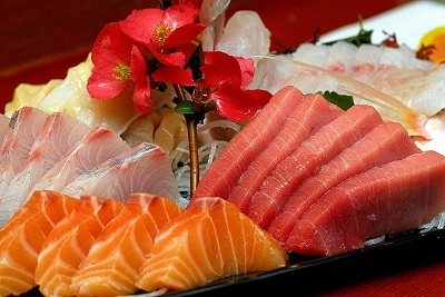 https://www.good-cook.ru/articles/2016/07/01-1-sashimi.jpg