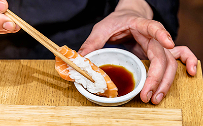 Суши-этикет: как правильно есть суши
