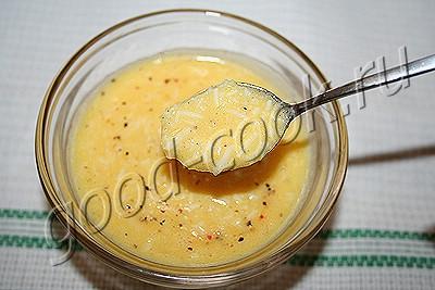 чесночный соус с яйцами