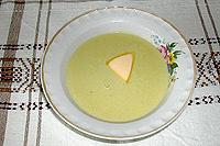 суп-пюре из брокколи с сыром
