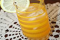 лимонно-ананасовый напиток с имбирем