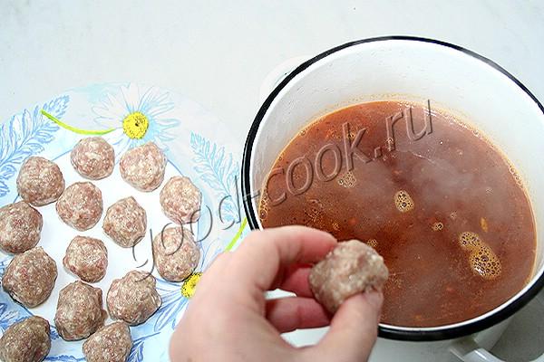 Свекольник с фрикадельками – кулинарный рецепт