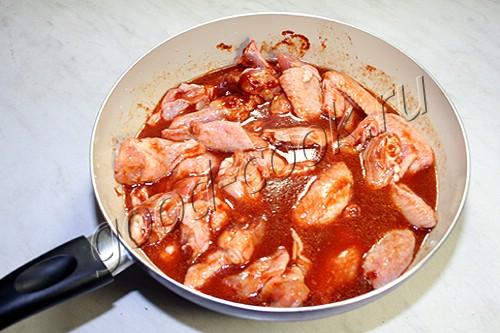 крылышки в томатном соусе (тушеные и запеченные)