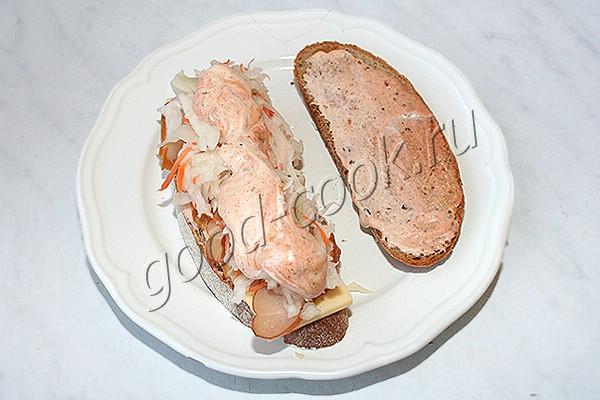 сэндвич "Рубен" (Reuben Sandwich)