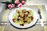 салат из пекинской капусты с грибами и творожными шариками