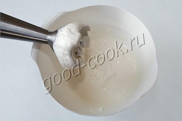 закусочный морковный торт с солёными огурцами