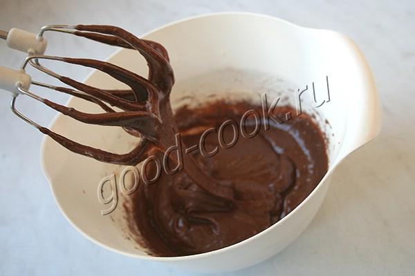шоколадный пирог с творожной заливкой