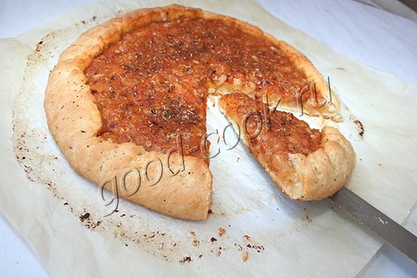 сметанный пирог с консервированной фасолью