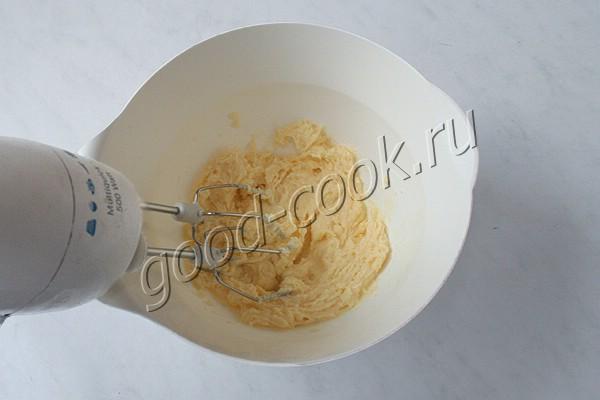 пирог с карамельными грушами