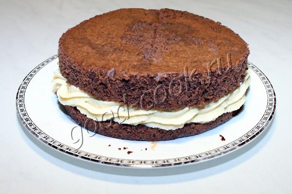 шоколадный торт с лимонно-медовым кремом на манке