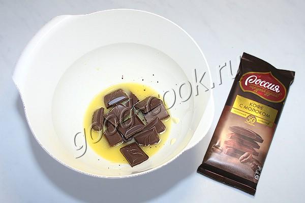 чизкейк с клубничным желе и шоколадной основой (без выпечки)