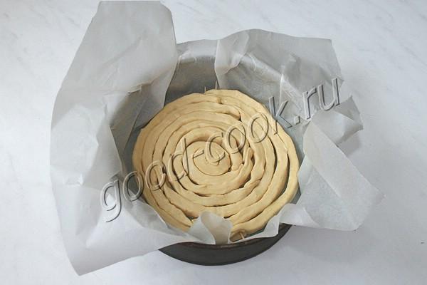 румынский спиральный торт из слоёного теста