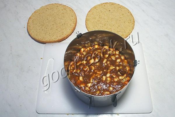 торт с бананами и варёной сгущёнкой