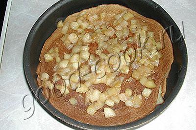 блинчатый пирог с яблоками