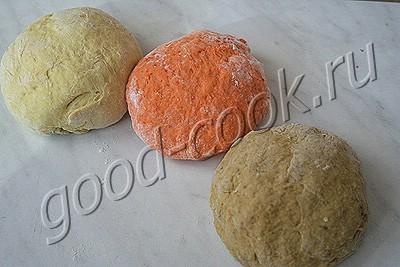 трехцветный хлеб с печеным болгарским перцем