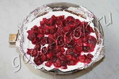 пирог "Вишня в снегу" с шоколадными пряниками