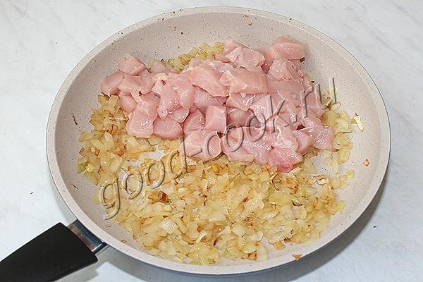 пирог из лаваша с курицей в сметанном соусе