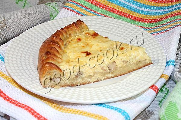 открытый пирог с курицей и сыром