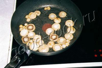 фасоль с грибами