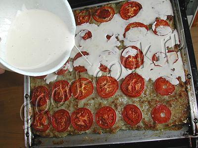 мясная запеканка с помидорами