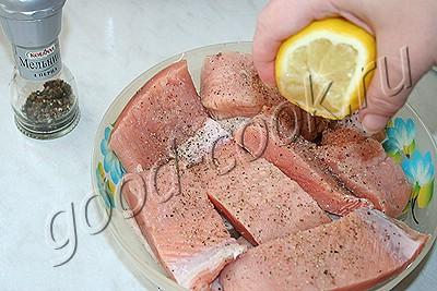 лосось запеченный в сливочно-горчичном соусе
