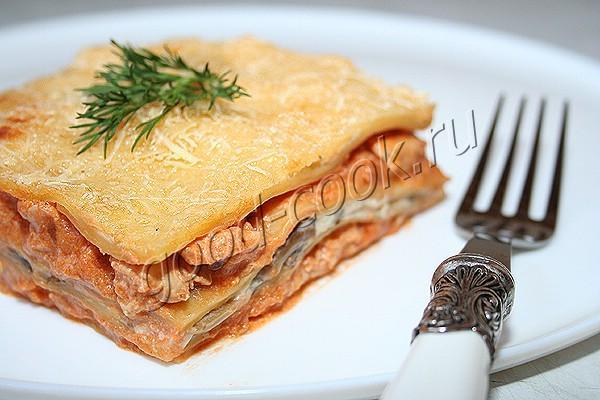 лазанья с курицей и грибами