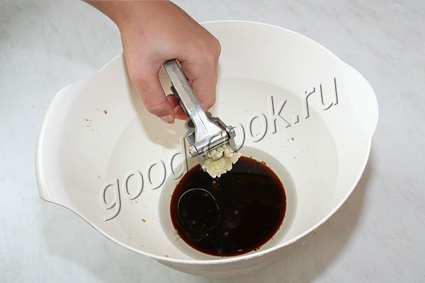 баклажаны и перцы запеченные в остром соусе