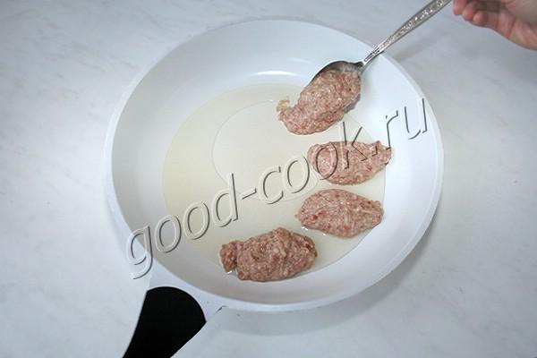 быстрые мясные оладьи