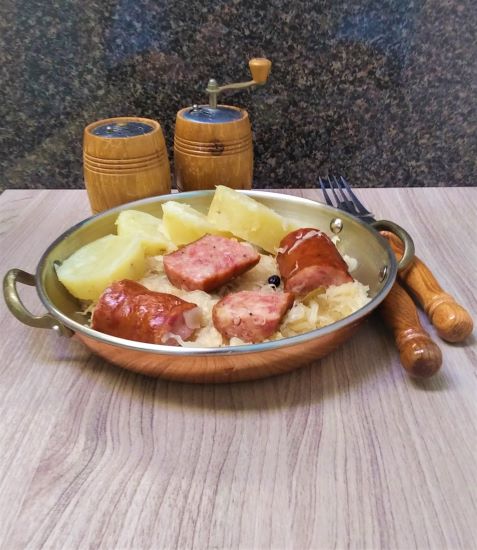 Квашеная капуста с колбасками
